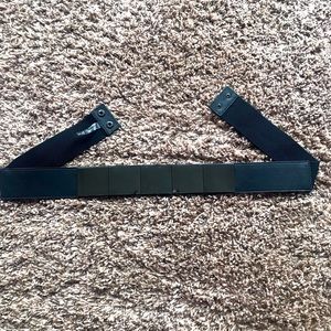 Black & Mirror Stretchy Snap belt